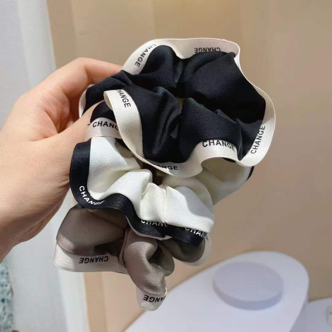 Hair Tie Velvet - Женская атласная шелковая резинка с буквенным