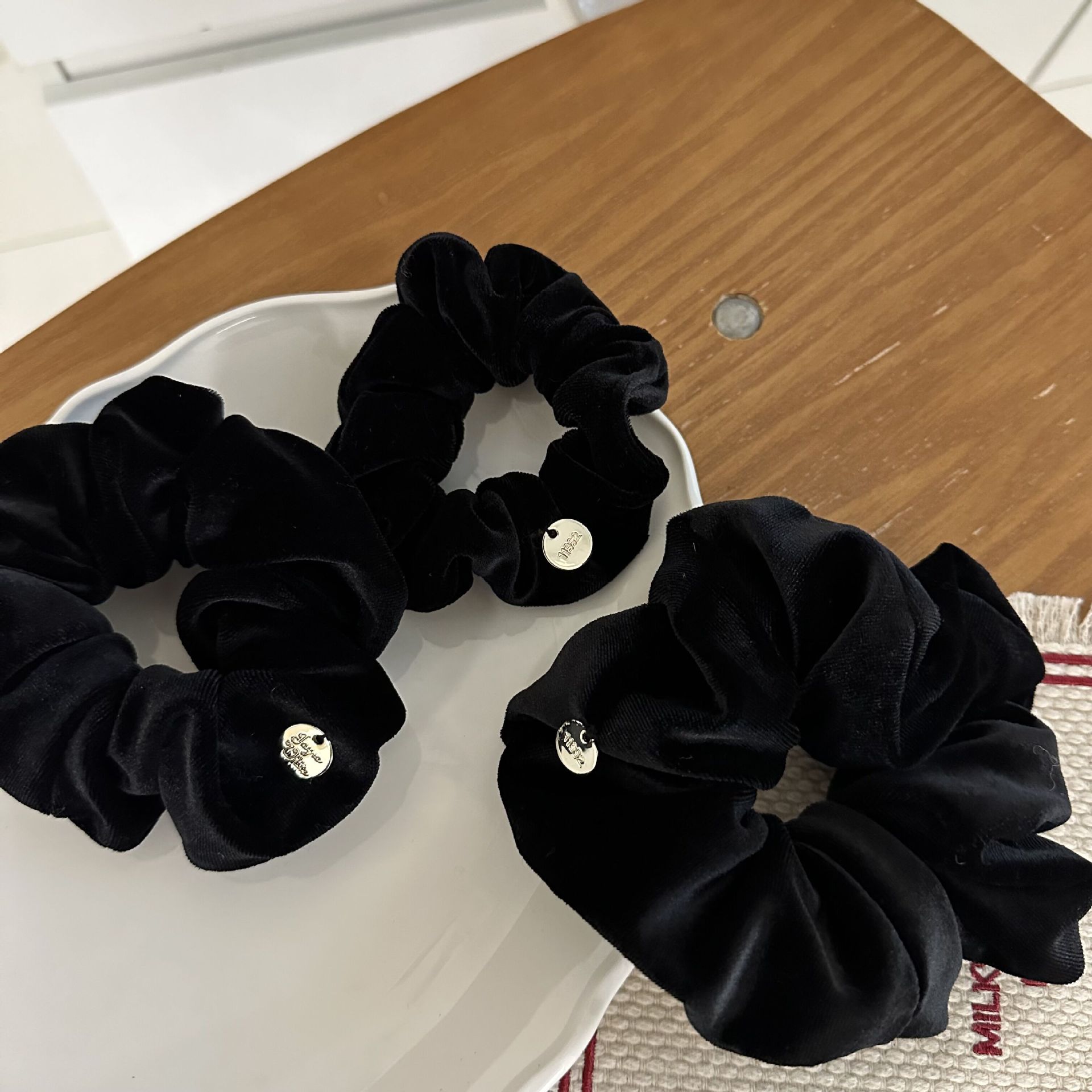 Женская элегантная бархатная э – обзор и цена Hair Tie Velvet