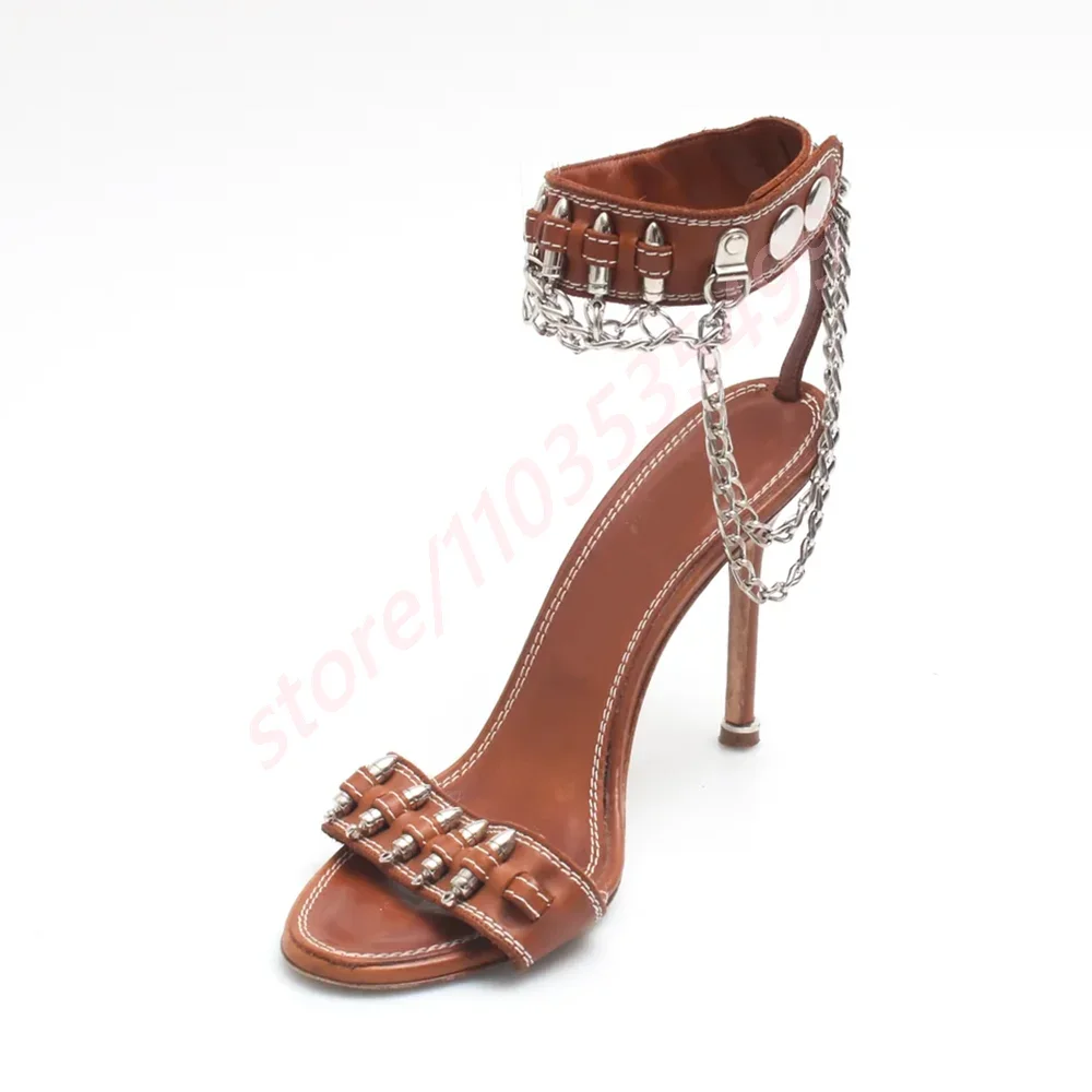 Новые подиумные римские сандал – обзор и цена Women'S Accessories Trends 2025